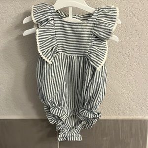 Cat & Jack Newborn outfit